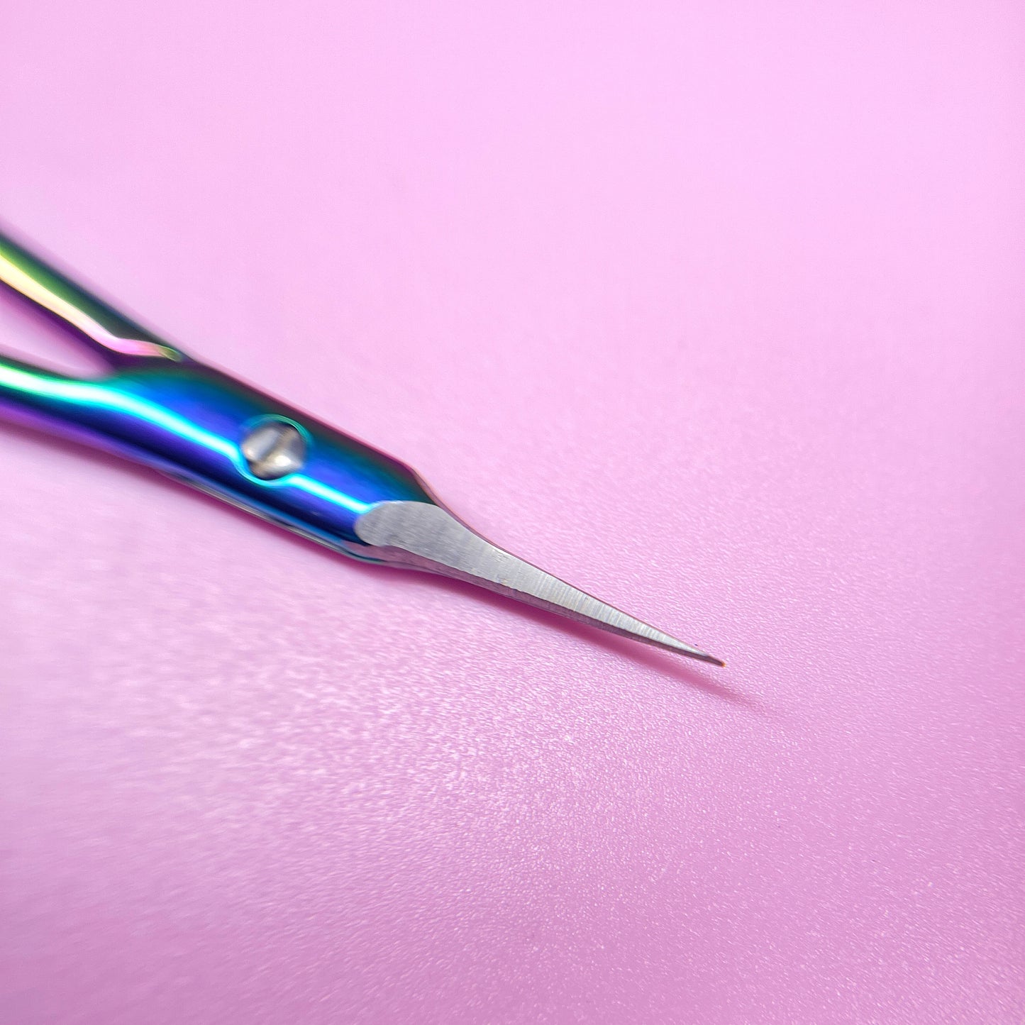 MULTICOLOR CUTICLE SCISSORS