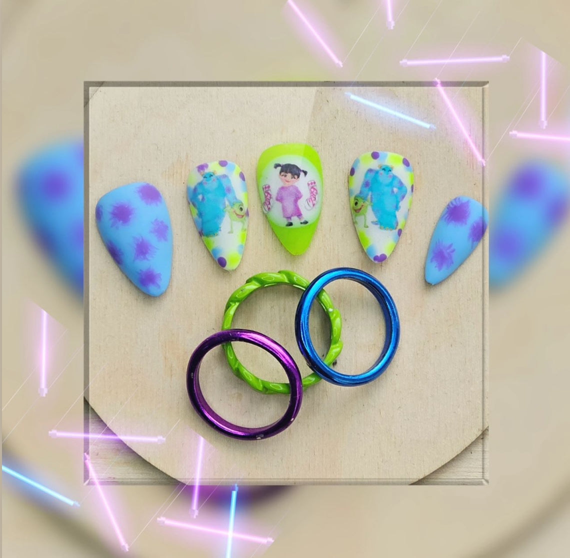 MONSTERS (b074)