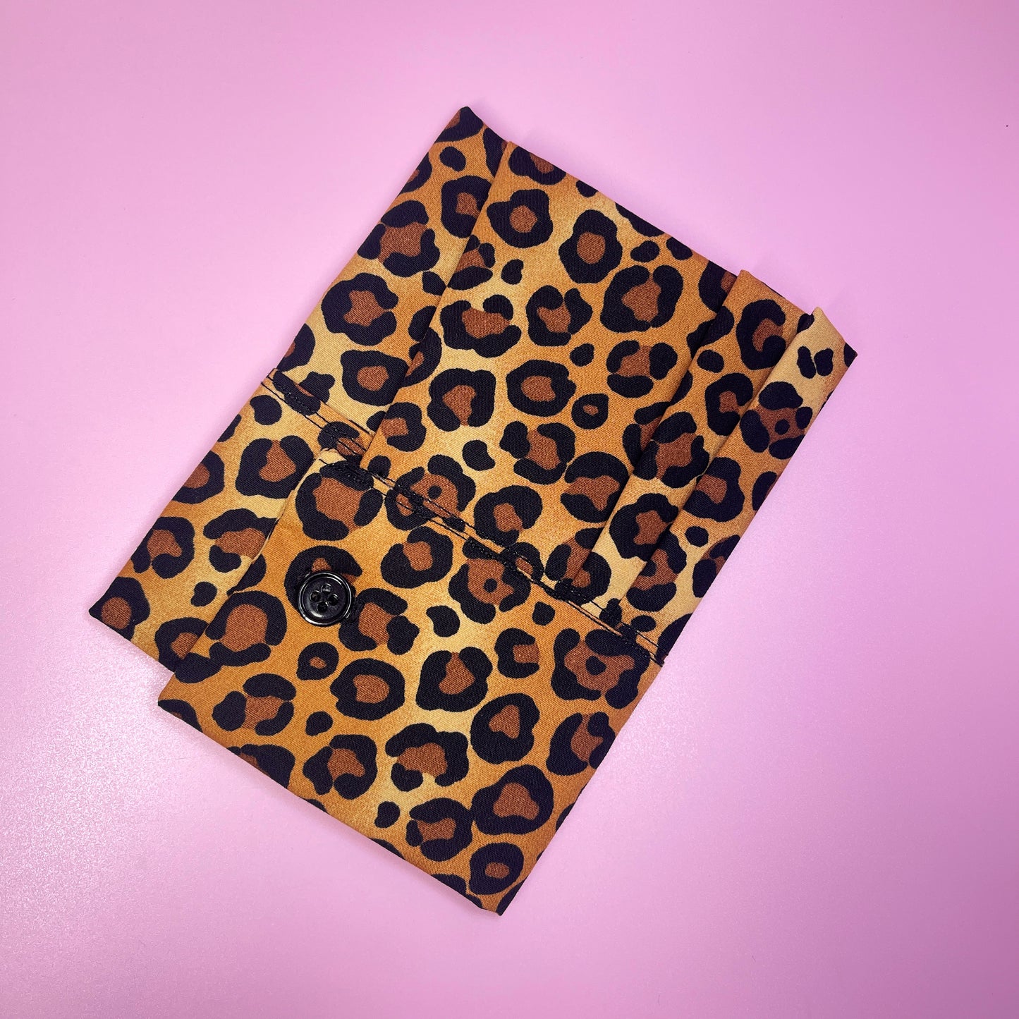 LEOPARD CANDY SLEEVE